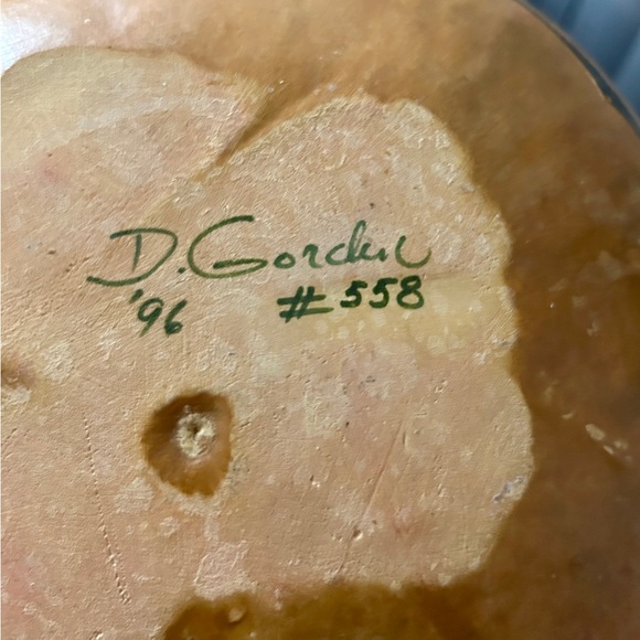 SOLD!!!!!!
 Rare Hand-painted and decorated gourd vessel, Kokopelli - Picture 6 of 6